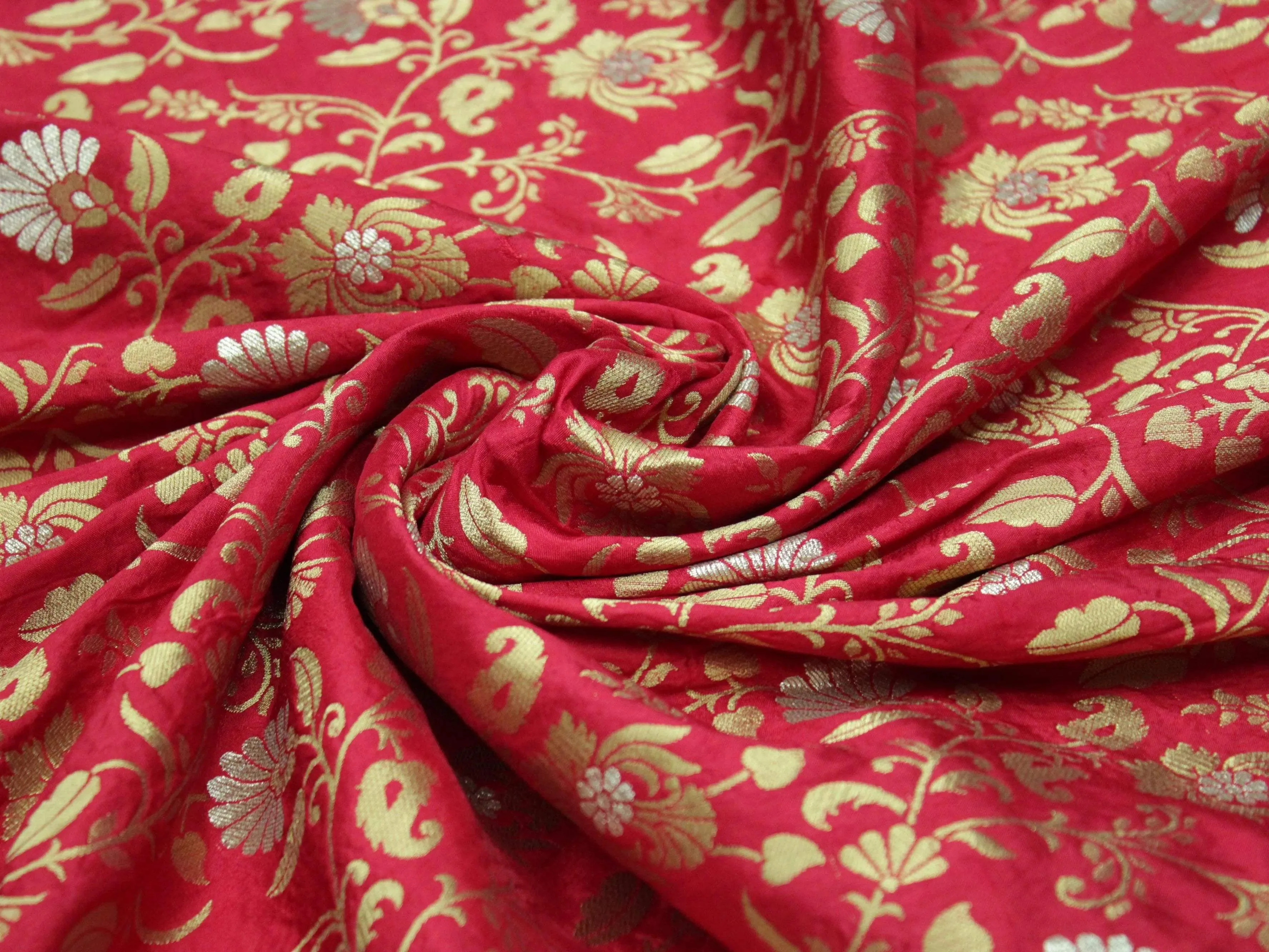 Banarsi Floral Brocade Fabric - Cherry Rani
