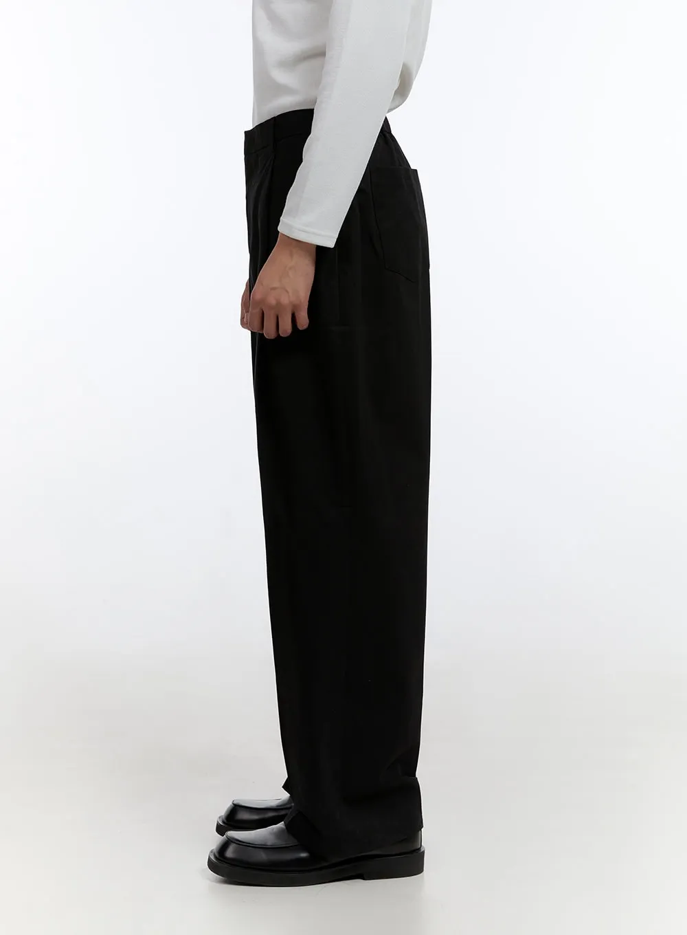 Men's Wide Leg Pintuck Trousers IO428