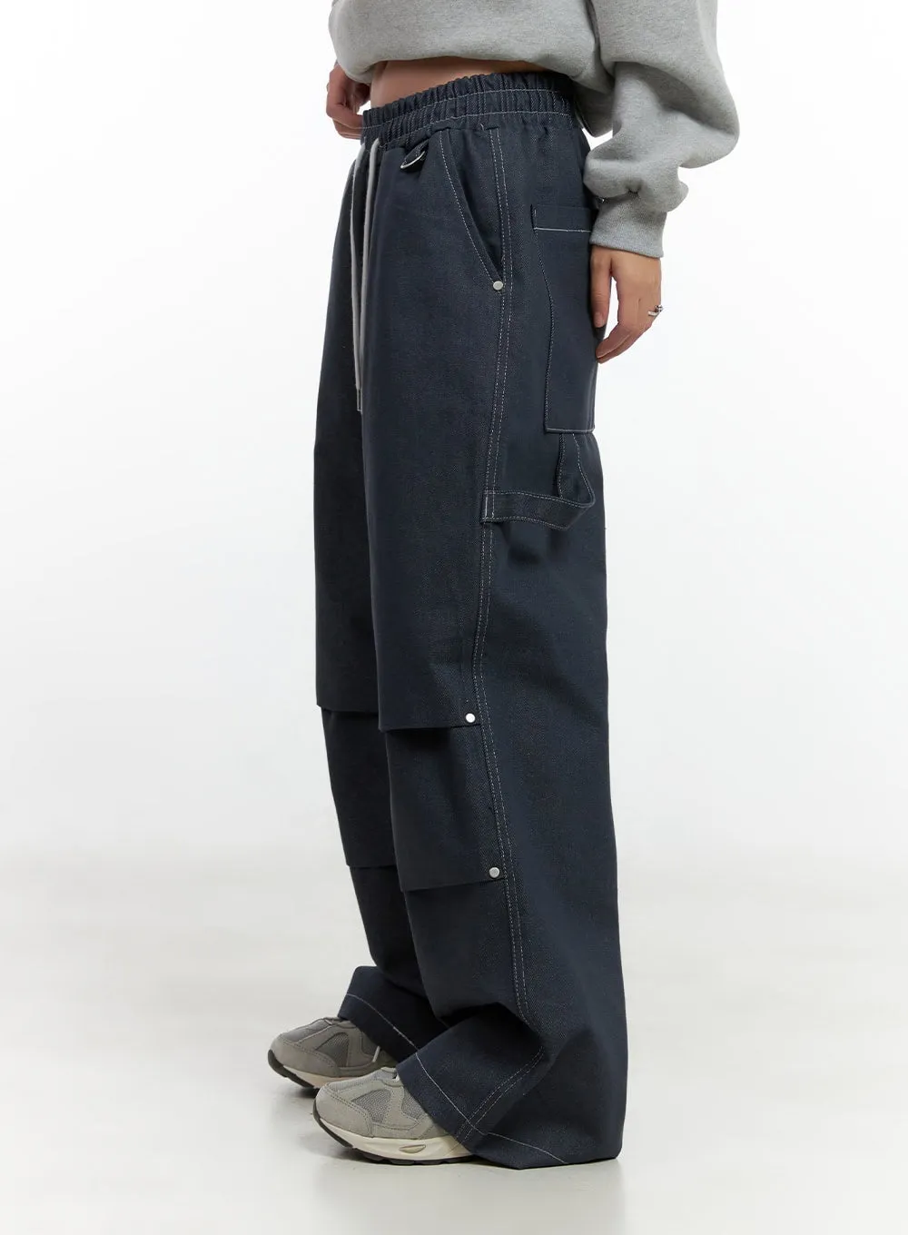 Non-Fade Wide-Leg Denim Trousers CN412