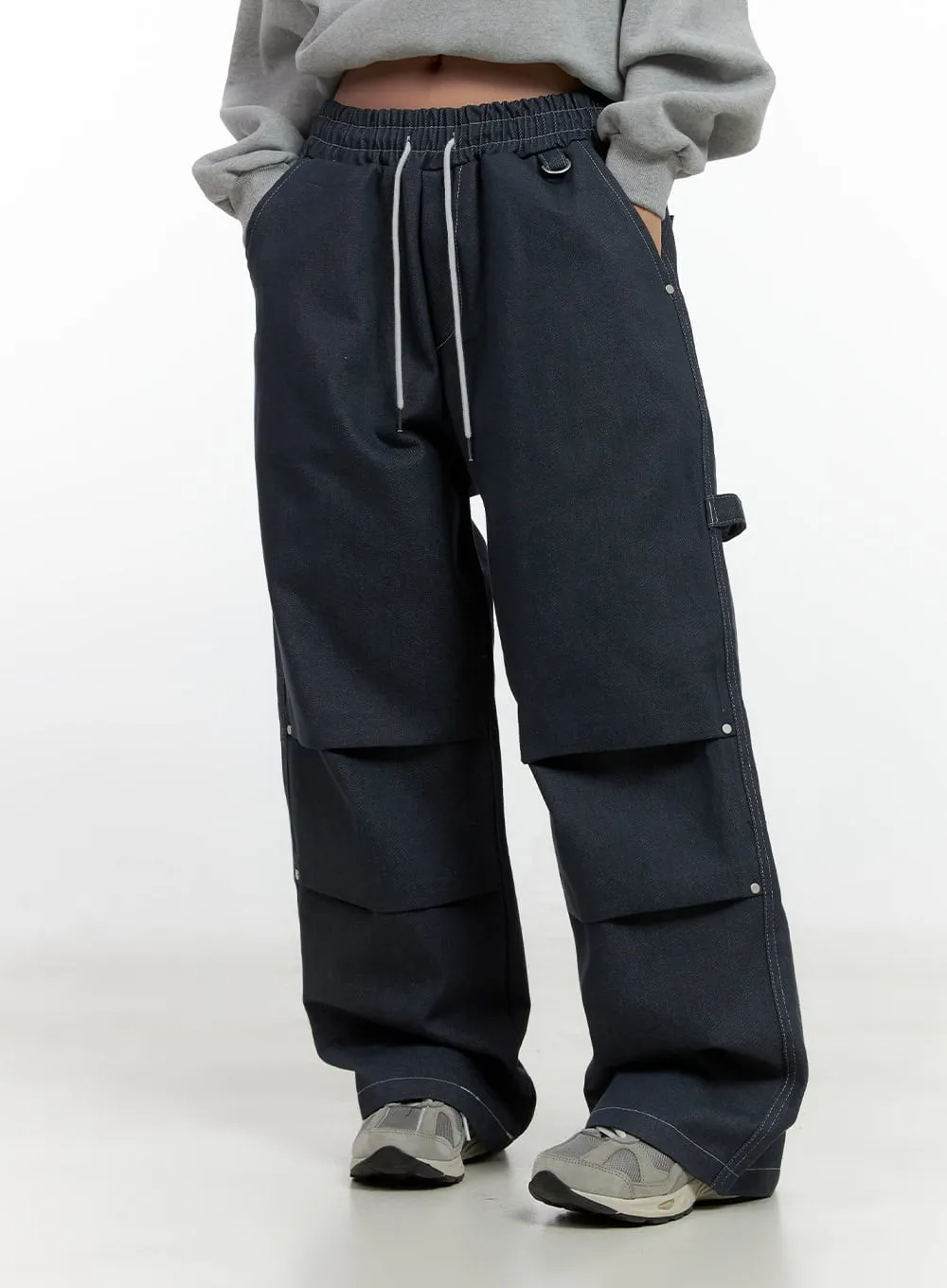 Non-Fade Wide-Leg Denim Trousers CN412